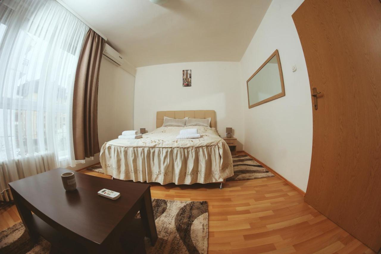 Apartman Centar 1 Баня-Лука Экстерьер фото